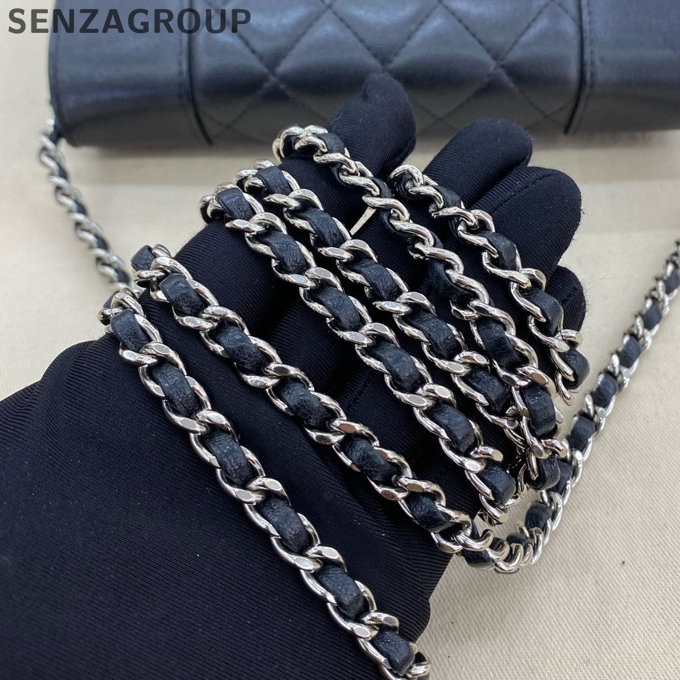 Chanel Classic Black Silver Quilted Chain Shoulder Crossbody Bag