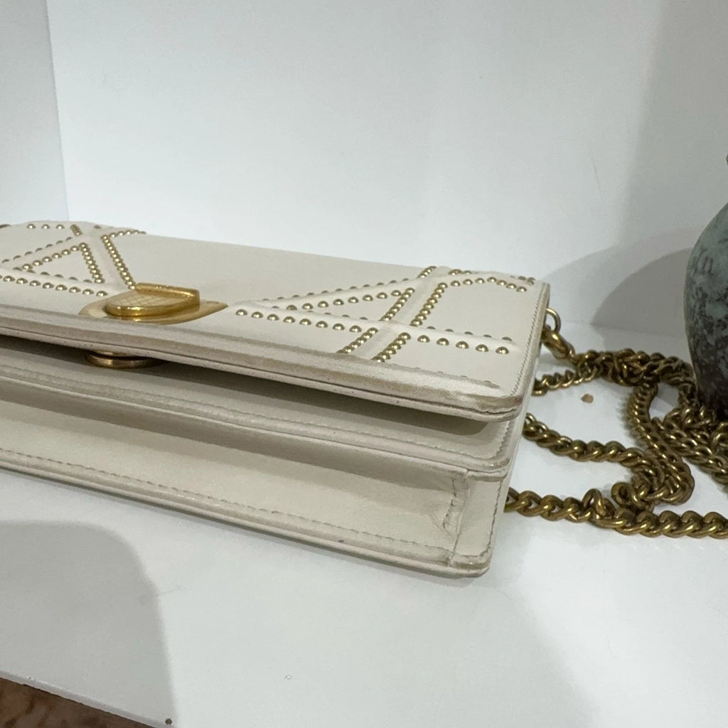 Dior White Rivet Shield Chain Shoulder Crossbody Bag For Women