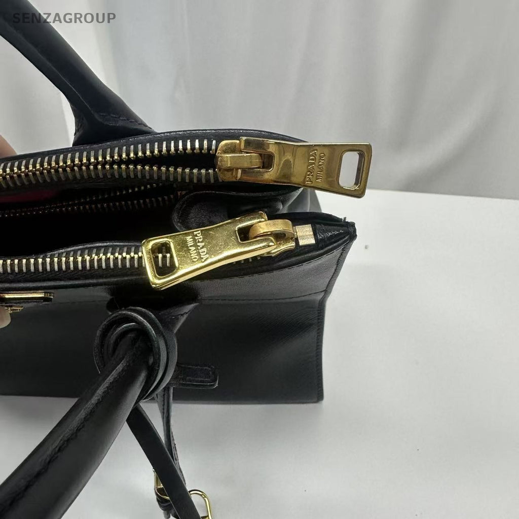PRADA SAFFIANO Black gold Tote Shoulder bag Calfskin