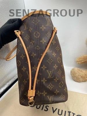 Louis Vuitton Neverfull MM Monogram Shoulder Bag Brown Gold Hardware