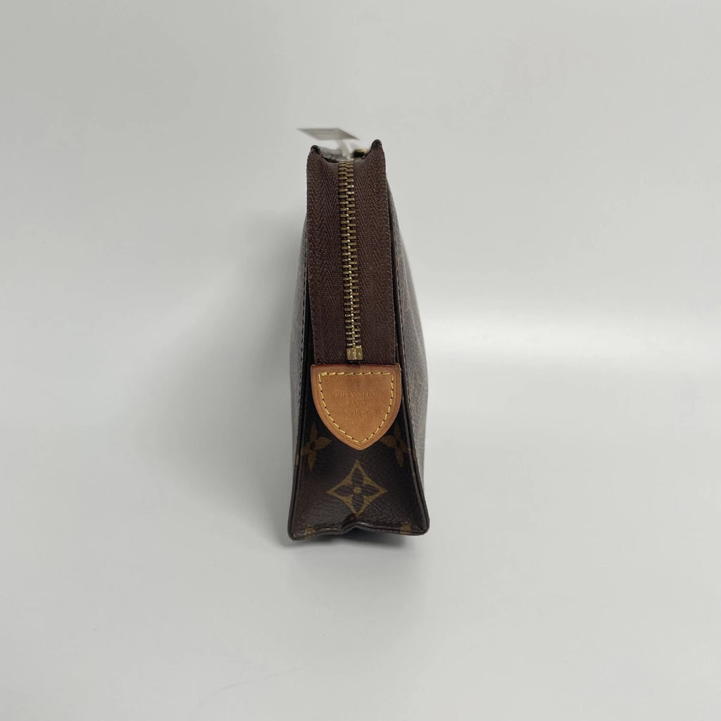 Louis Vuitton Monogram Canvas Clutch Bag For Women