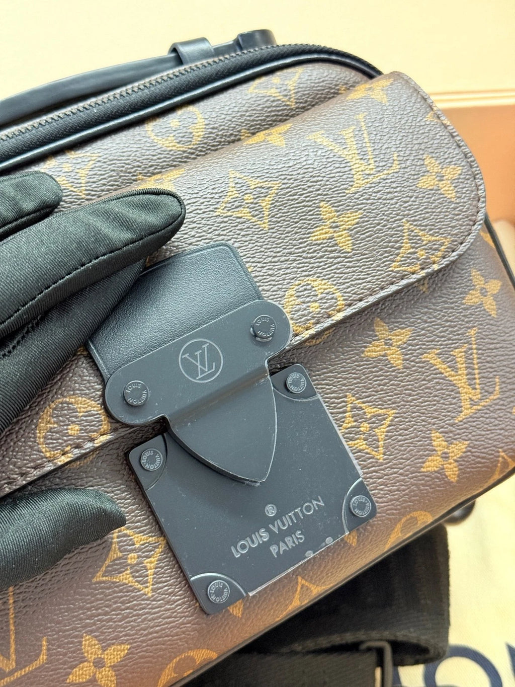 Louis Vuitton Monogram Canvas S-lock Messenger Bag For Women
