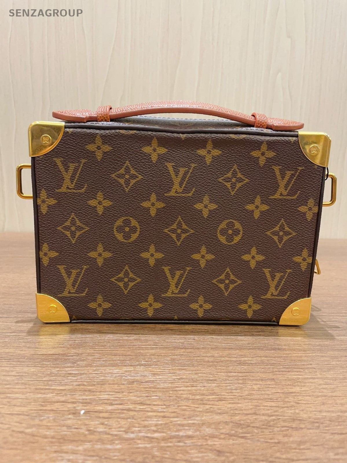 sj0001 Louis Vuitton canvas lv x NBA  Handle Trunk