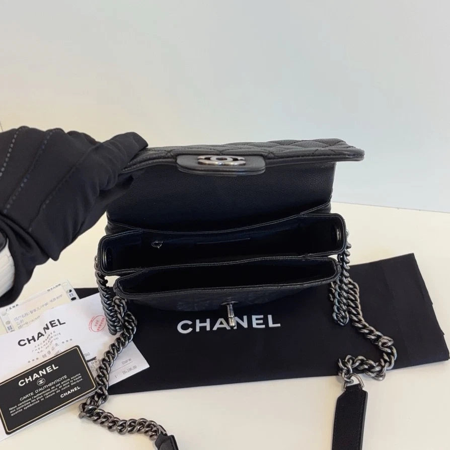 Chanel Calfskin Diamond Chain Shoulder Bag Crossbody Black Silver Women