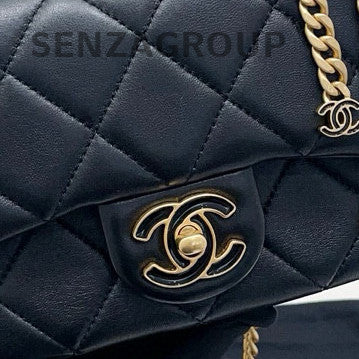 Chanel Black Quilted Lambskin Classic Flap Bag Gold Hardware