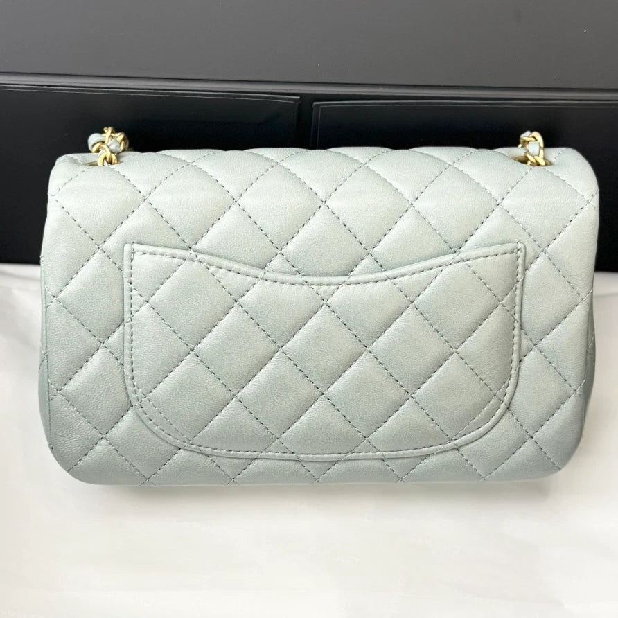 NEW Chanel Green Lambskin Chain Crossbody Bag Gold Ball Hardware