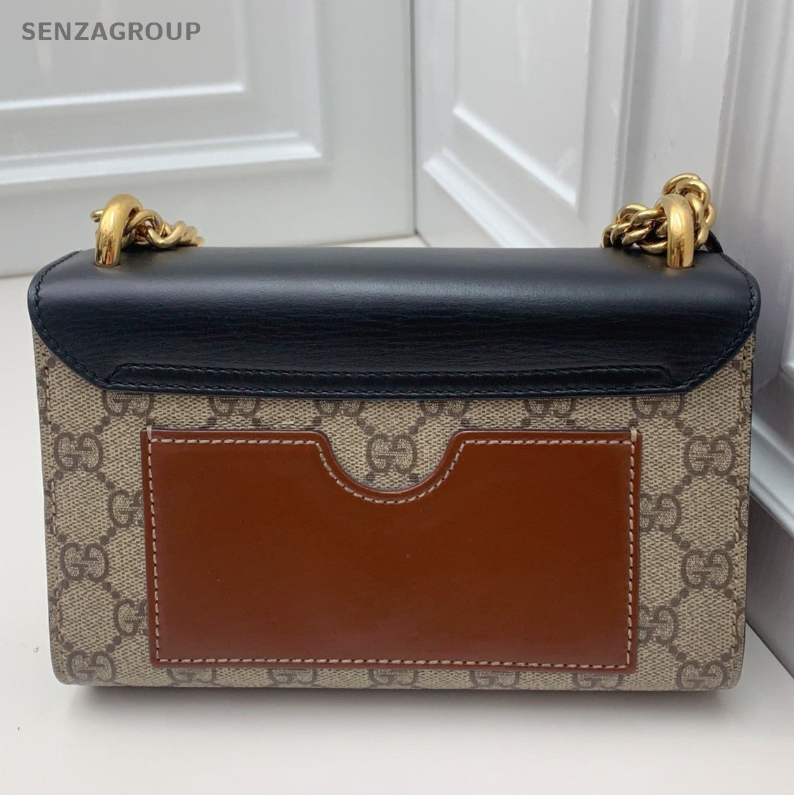 Gucci  Padlock Chain Shoulder Bag Crossbody Beige Black Gold Women Classic