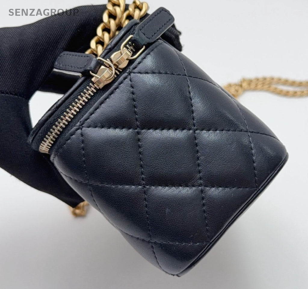 Chanel Vanity Case Lambskin Chain Shoulder Bag Crossbody Black Gold Women