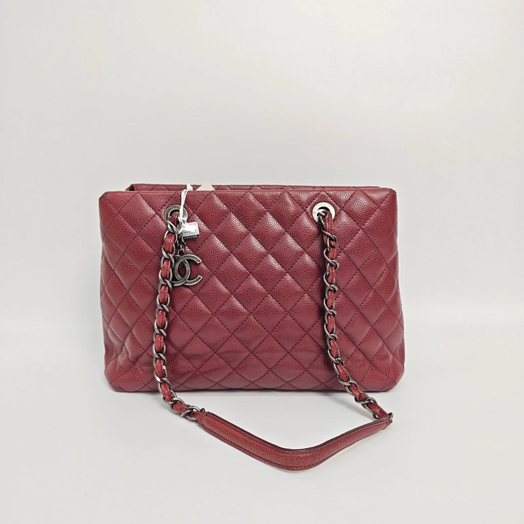 CHANEL Red Leather Tote Chain Shoulder Bag For Women