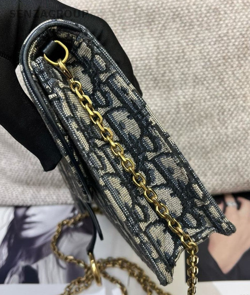 Christian Dior Montaigne30 Chain Shoulder Bag Black Gold Women Classic Designer