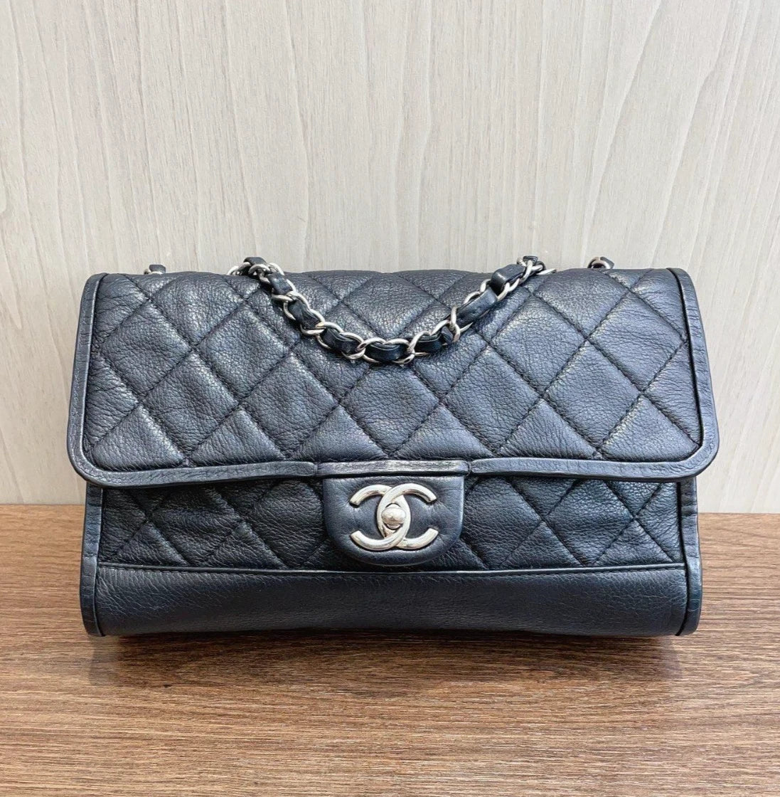 Chanel Classic Flap Diamond Black Shoulder Bag Turn Lock Women Fashion