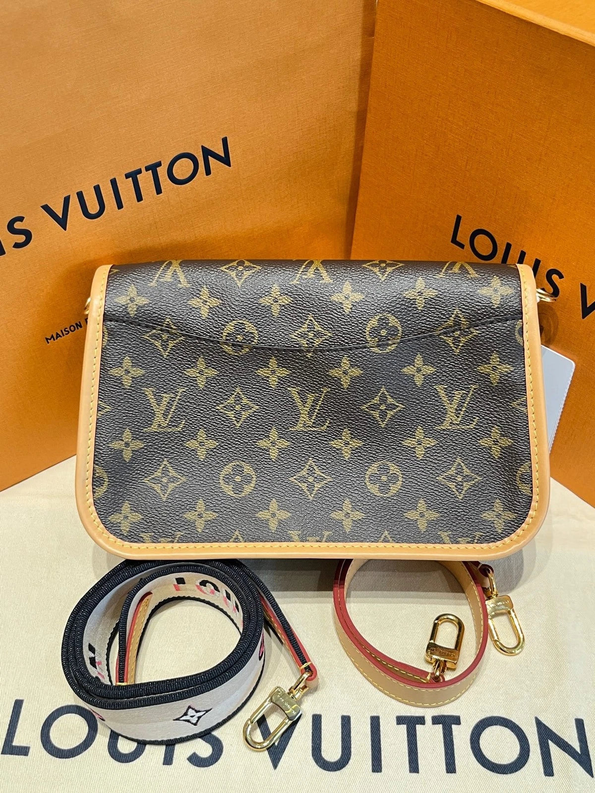 Louis Vuitton Monogram Canvas Black Strap Baguette Shoulder Bag For Women