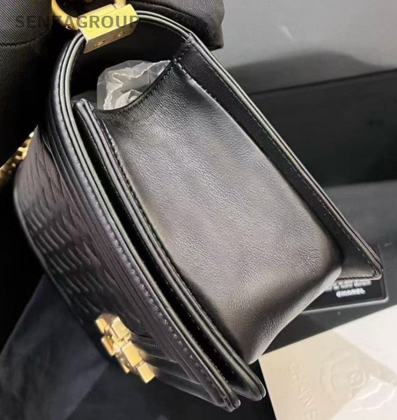 Chanel Leboy MM Chain Calfskin Crossbody Shoulder Bag Diamond Black Gold Women