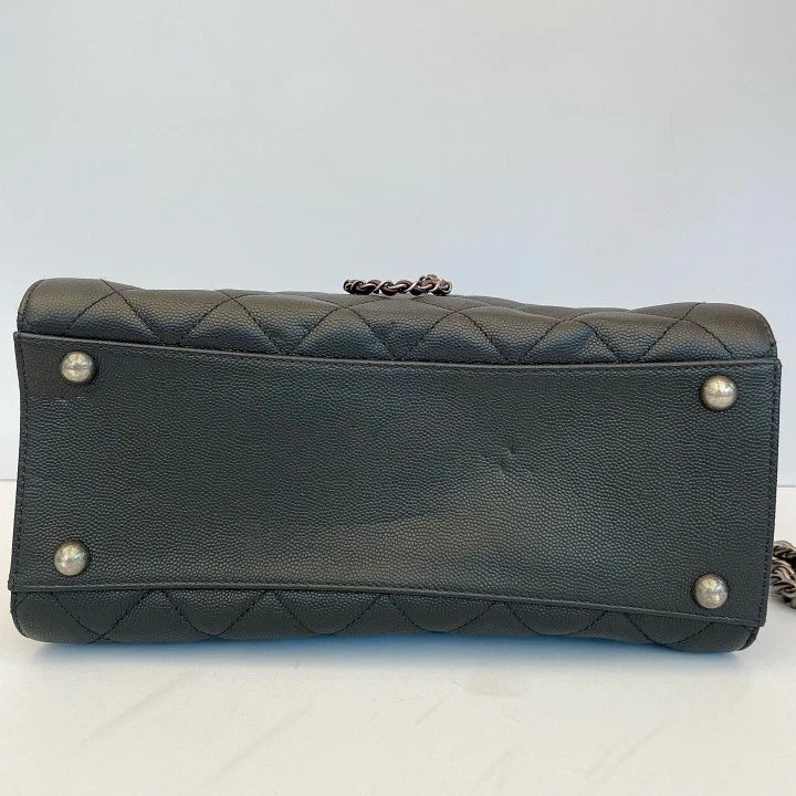CHANEL Black Bucket Handbag Crossbody Bag For Women