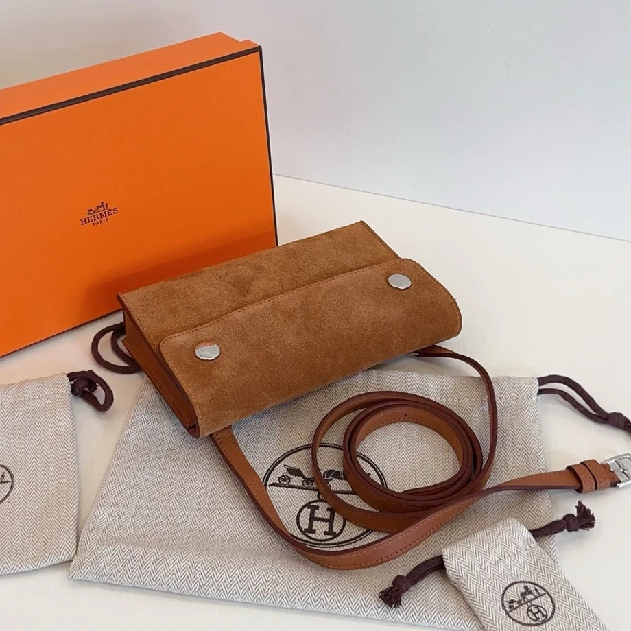 Hermes Snap Wallet Suede Crossbody Brown Silver Used Women Classic