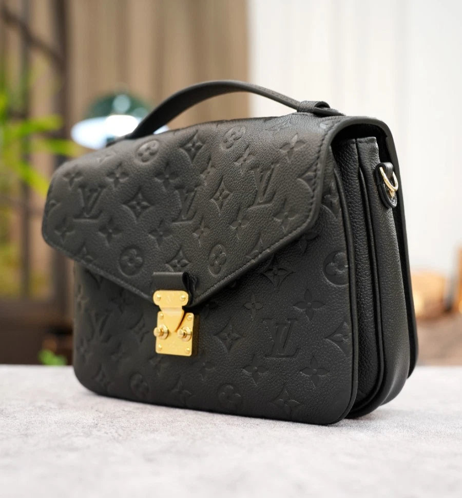 Louis Vuitton M41487 Monogram Empreinte Crossbody Excellent