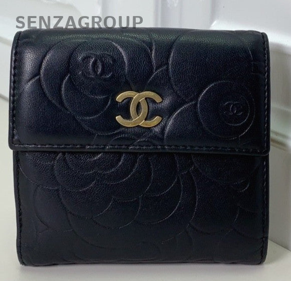 CHANEL Camellia Black gold Small wallet