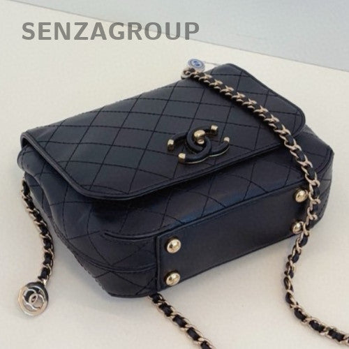 Chanel Diamond Chain Shoulder Bag Crossbody Black Gold Women Classic Fashion