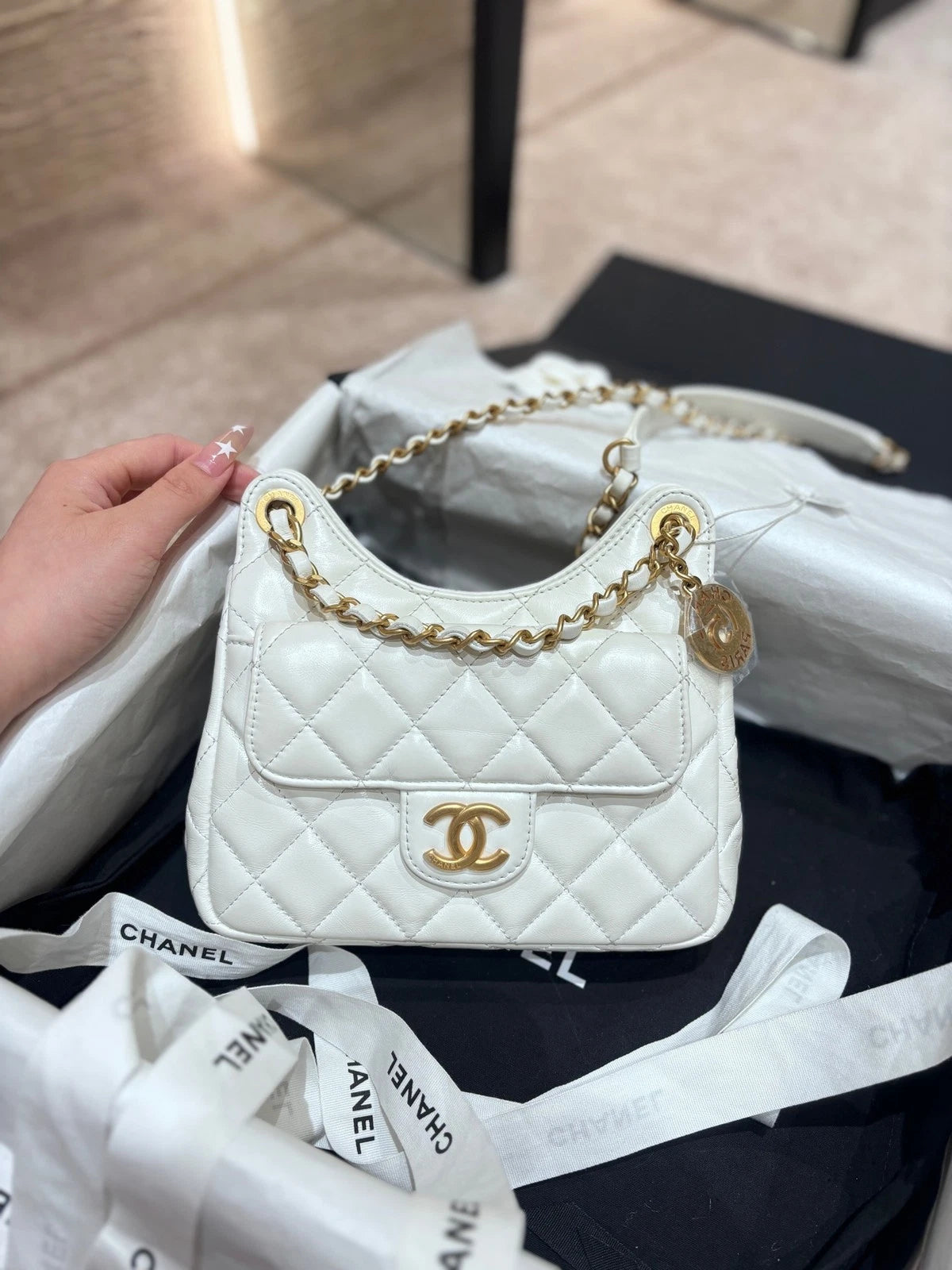 CHANEL White Oil Wax Leather Small Handbag For Women