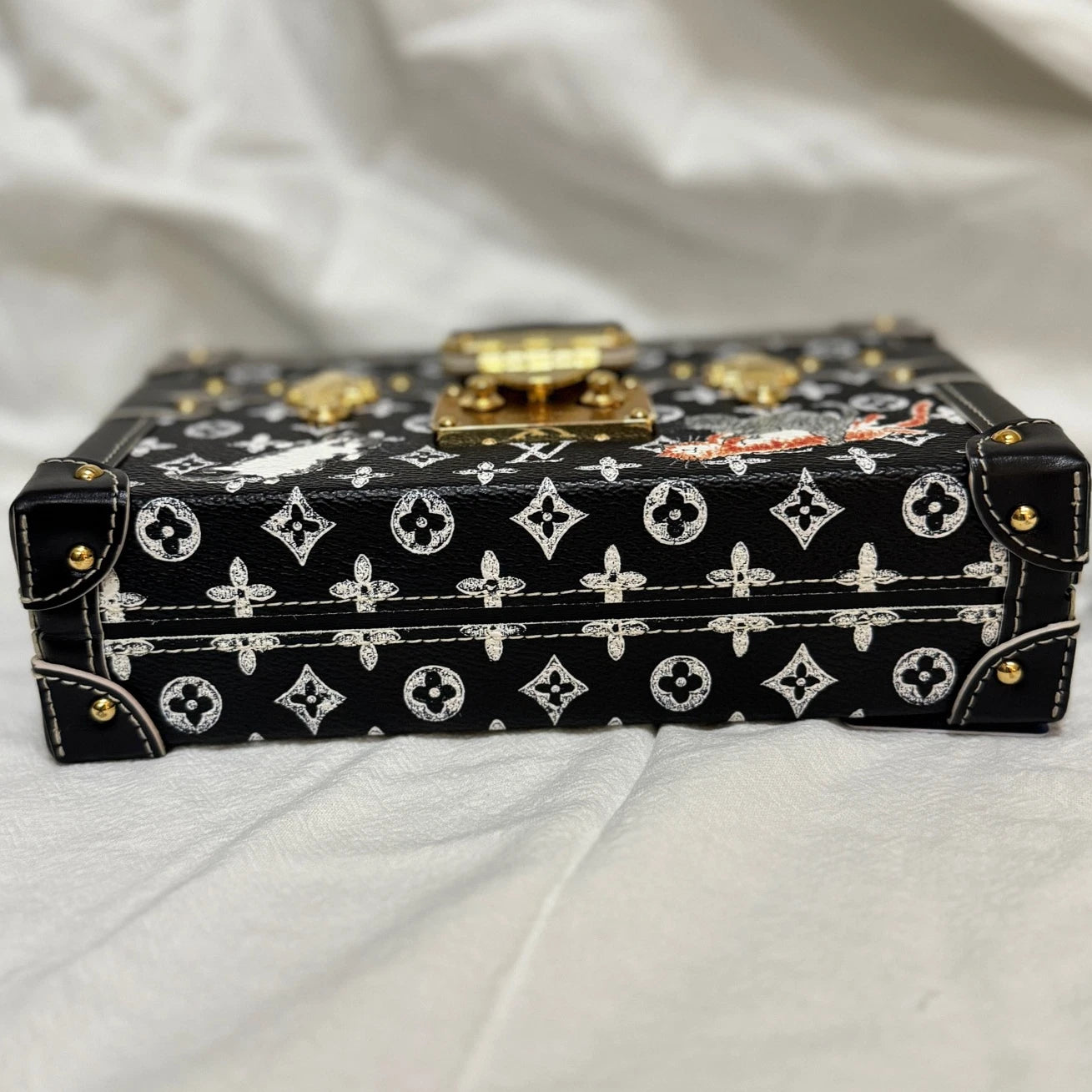 Excellent Louis Vuitton Petite Malle Monogram Black Shoulder Bag Crossbody GHW