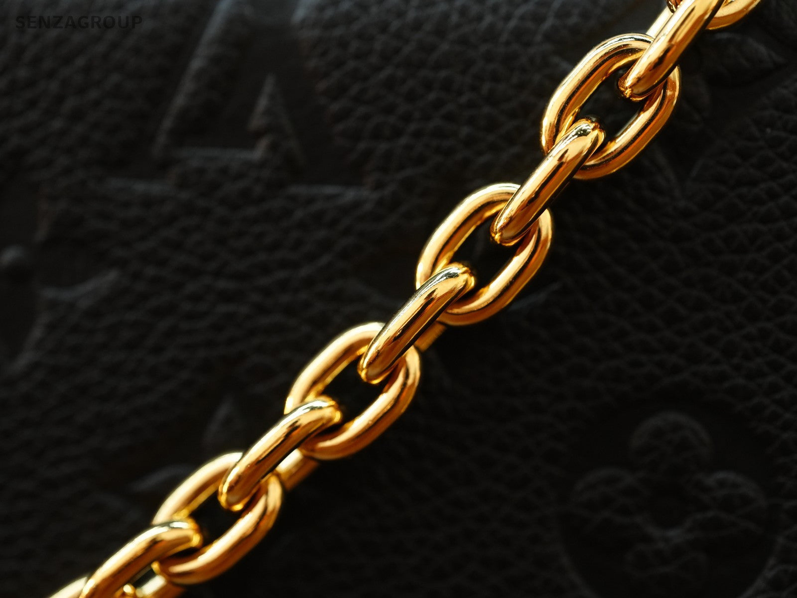 Louis Vuitton Pochette Metis Monogram Empreinte Chain bag Almost Brand NEW