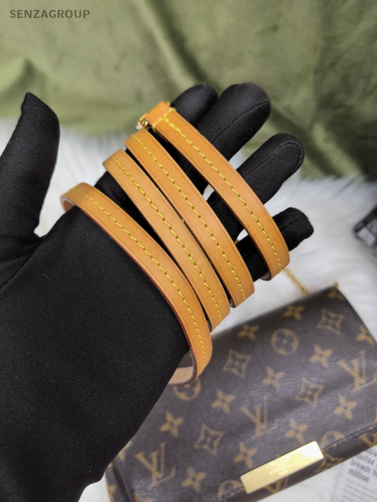 Louis Vuitton Monogram Favorite PM Leather Shoulder Crossbody Bag Women Brown