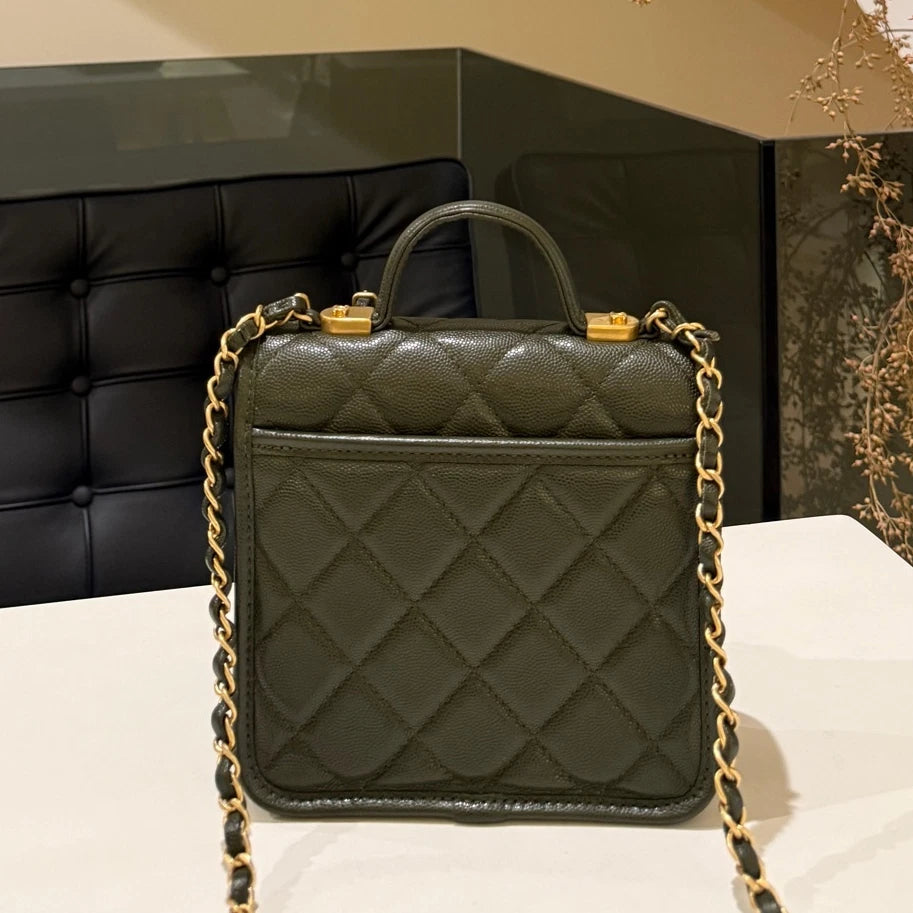 CHANEL Quilted Camera Bag Green Gold Chain Strap Classic Women's