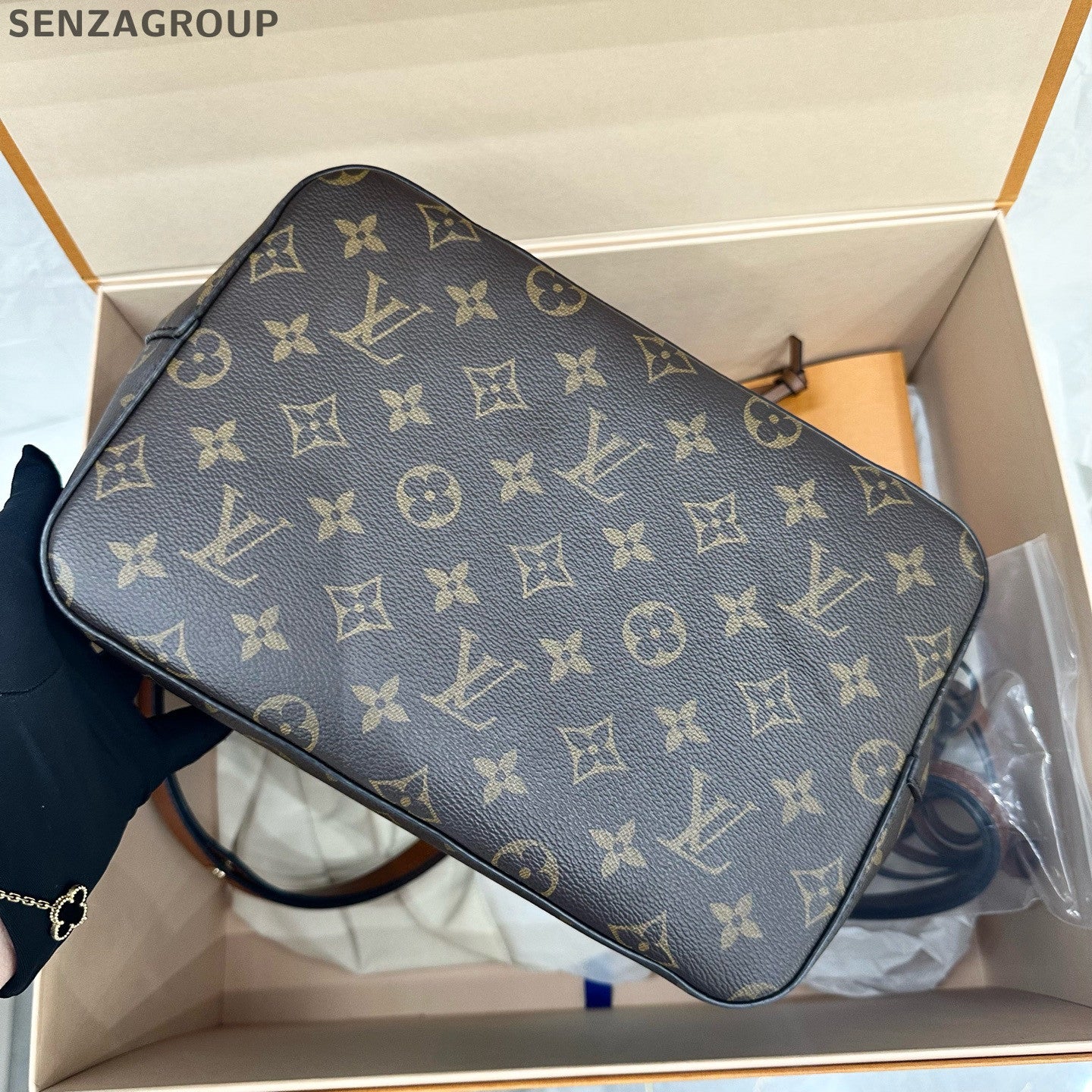 Louis Vuitton Monogram Brown Bucket Bag Handbag Shoulder Bag Classic Women
