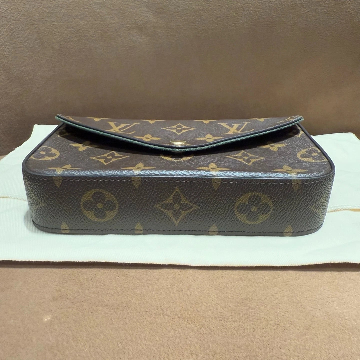 Louis Vuitton Canvas Multi Pochette Crossbody Bag For Women