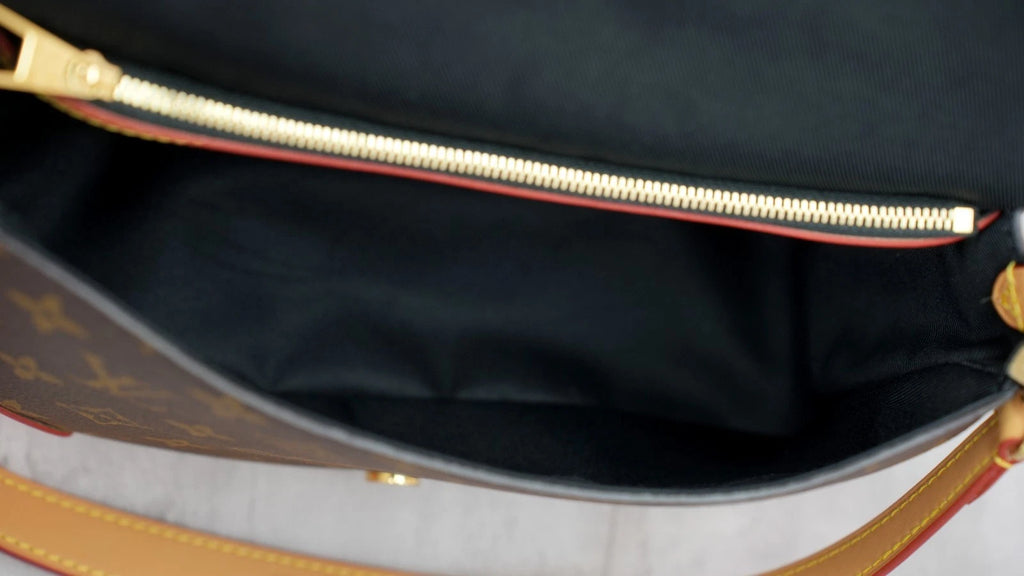 Louis Vuitton Diane Monogram Shoulder Bag Crossbody Excellent