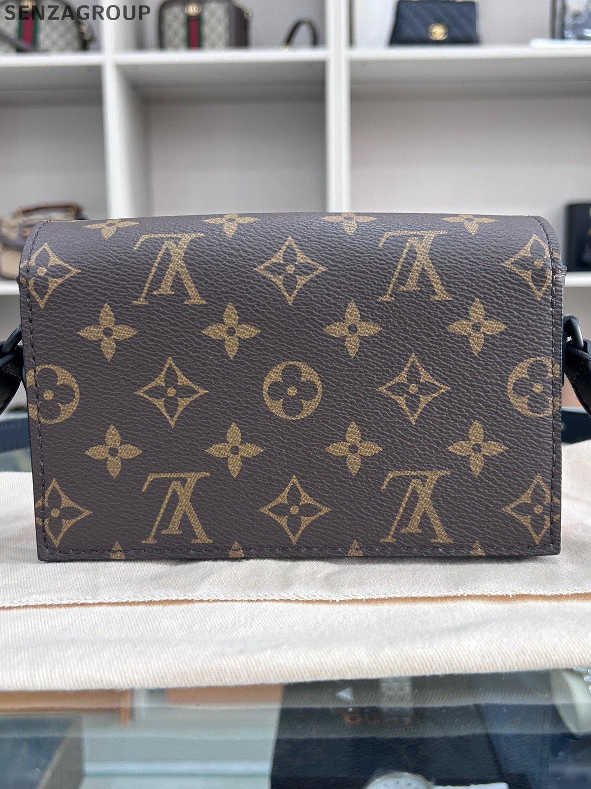Louis Vuitton Steamer Monogram Box Bag Unisex Classic Shoulder Bag