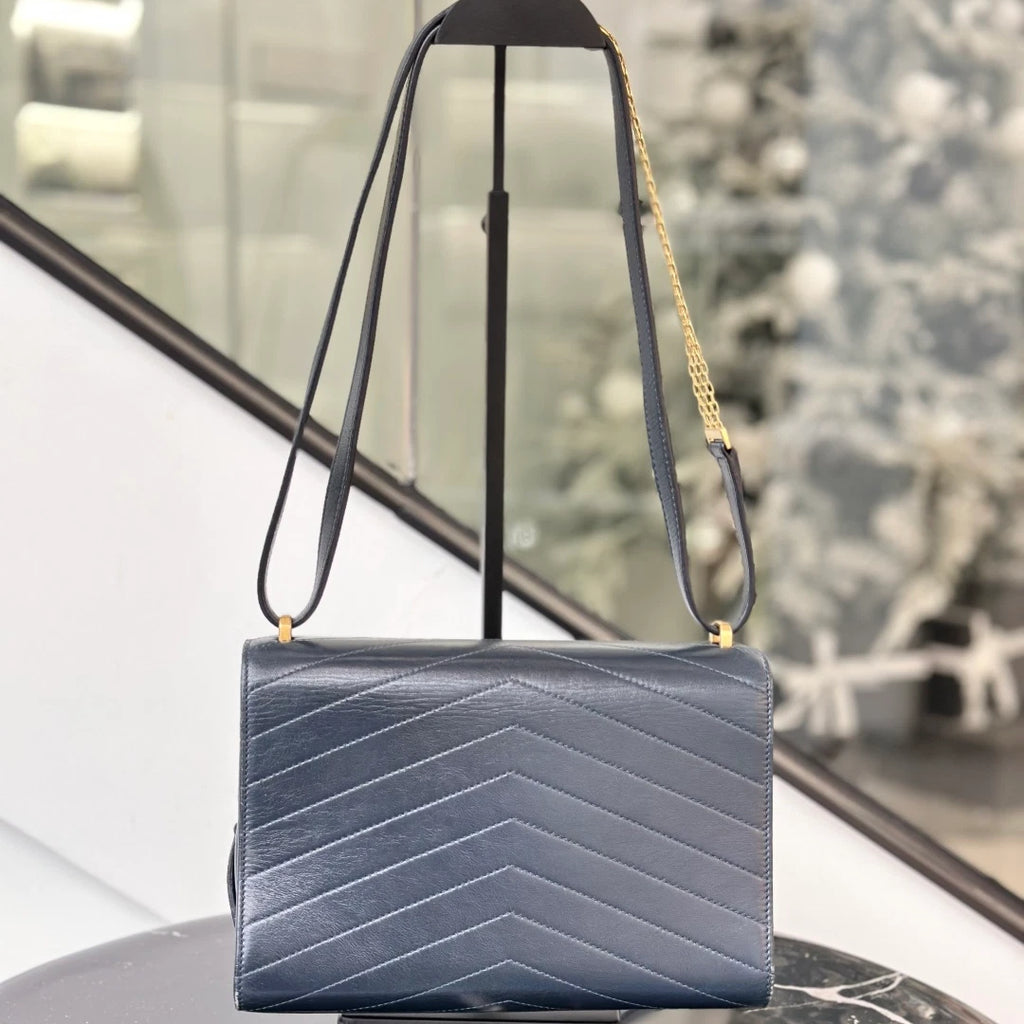 Authentic Chanel Envelope Chevron Calfskin Chain Crossbody Bag Navy Blue GHD