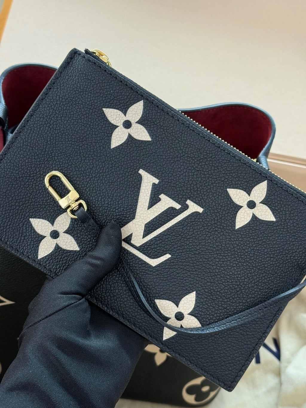 Louis Vuitton Black White Bucket Bag For Women