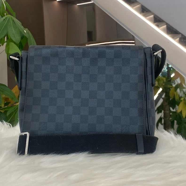 Louis Vuitton Damier Ebene Shoulder Crossbody Bag Silver Hardware Unisex