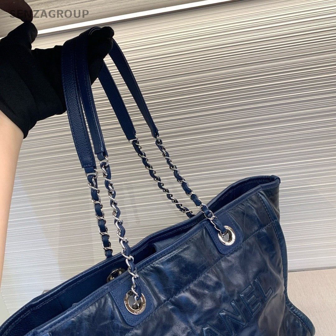 CHANEL Combom Shoulder bag Oil wax leather Deep blue Women Classic