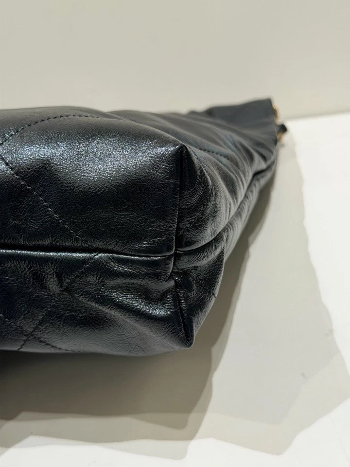 CHANEL 22Bag Black Medium Tote Shoulder Bag For Women