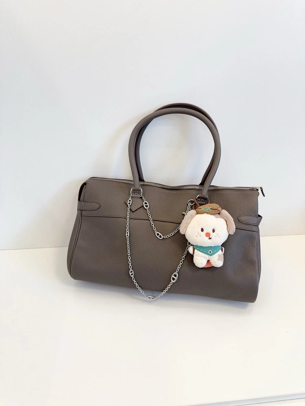 Hermes Altas Shoulder 42 Taupe Gray Leather Top Handle Bag