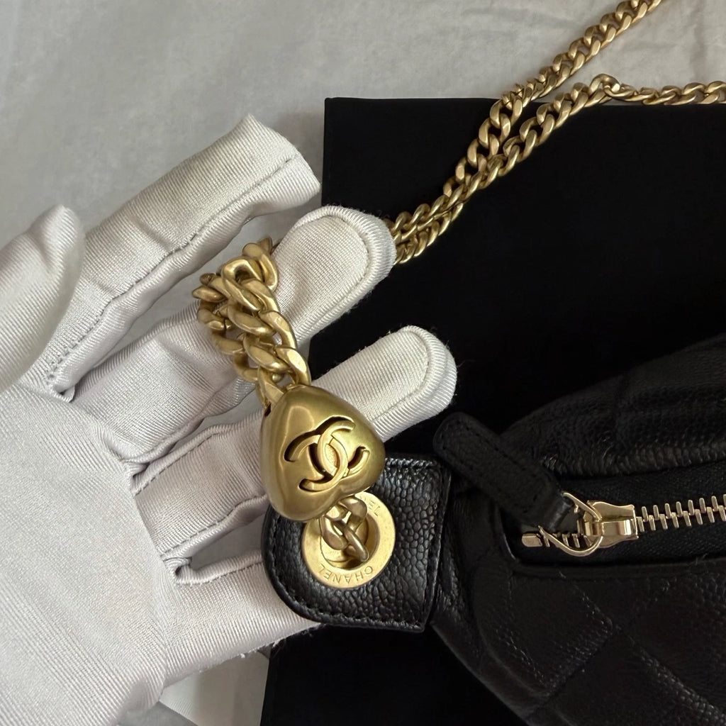 Chanel Diamond Chain Waist Bag Shoulder Crossbody Black Gold Diamond Women