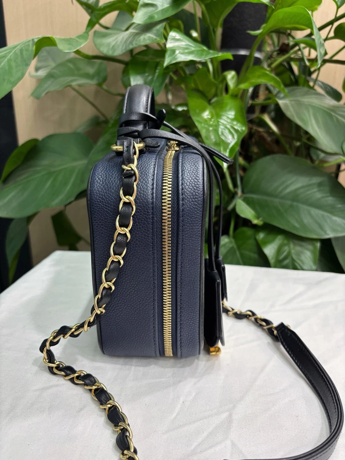 Chanel Vanity Crossbody Top Handle Excellent