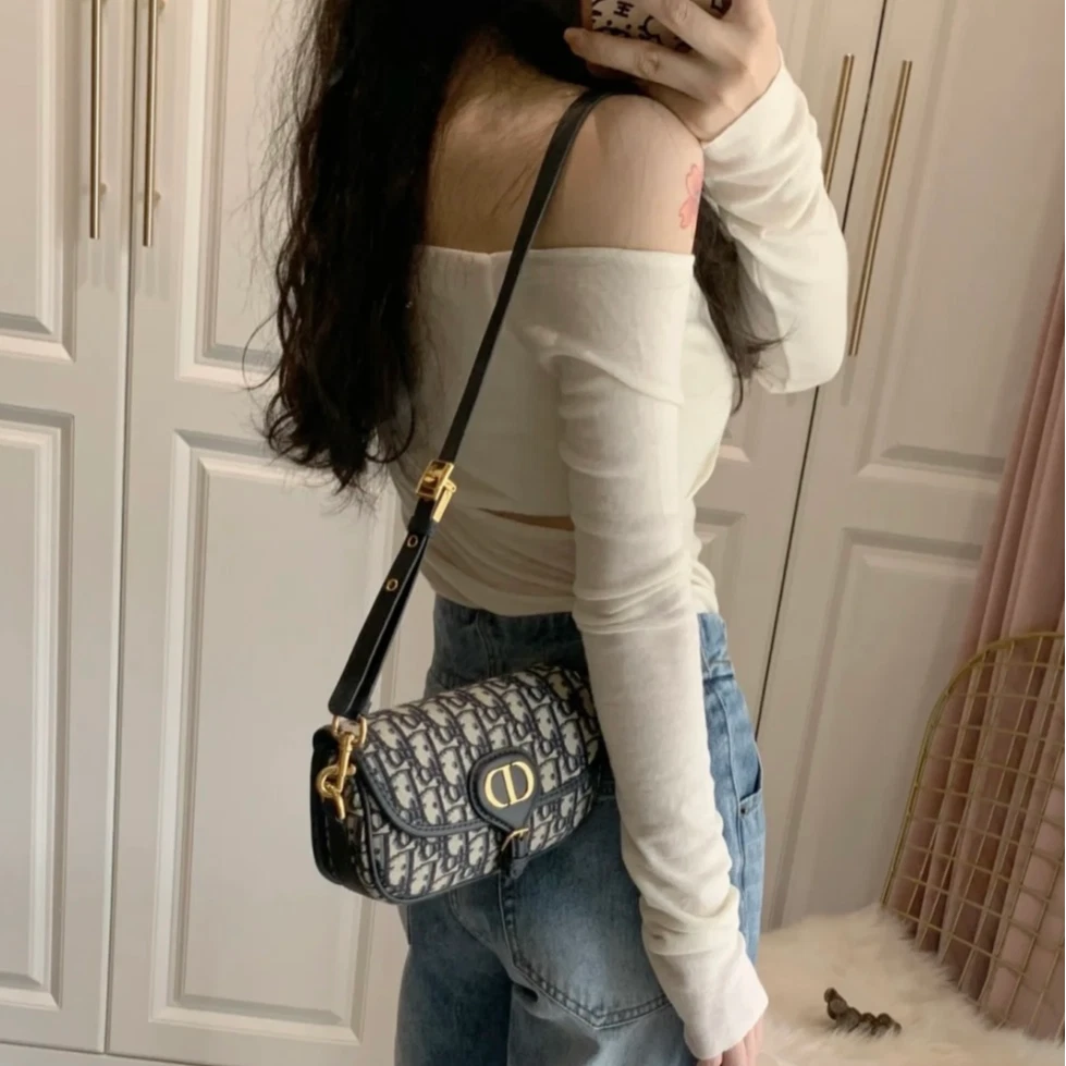 Excellent Christian Dior Bobby East West Oblique Canvas Shoulder Bag Crossbody