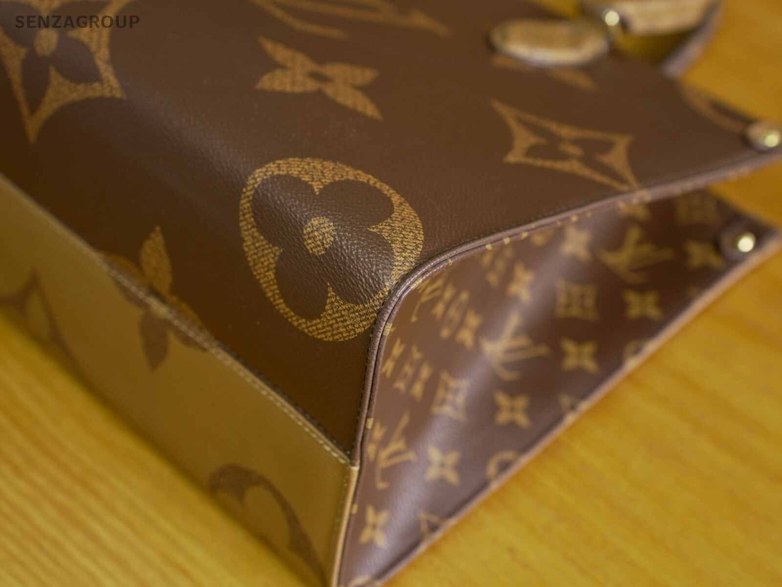 LOUIS VUITTON Monogram ONTHEGO MM Hand Bag Brown M45321 Chip Version
