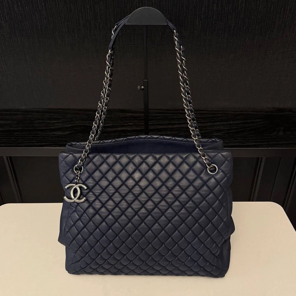 Chanel Bubble Quilt Tote Chain Shoulder Bag Blue Silver Women Diamond Classic