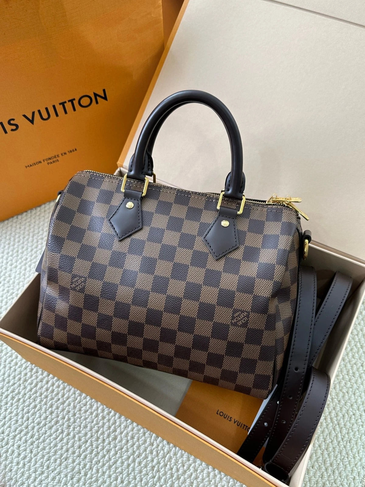 Louis Vuitton Speedy25 Canvas Brown Shoulder Bag Handbag Excellent