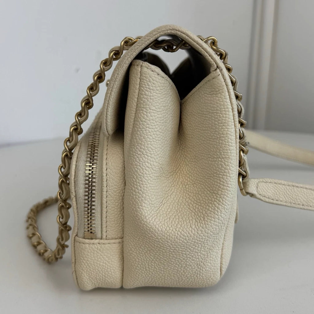 Chanel Diamond Caviar Leather Chain Beige Shoulder Bag Diamond Gold Hardware