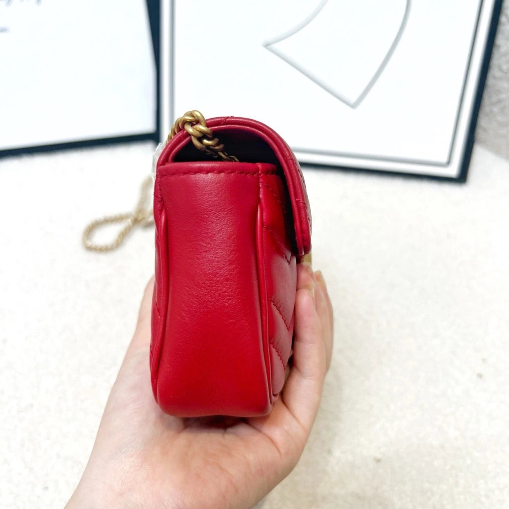 GUCCI Chain Shoulder Bag Red For Women