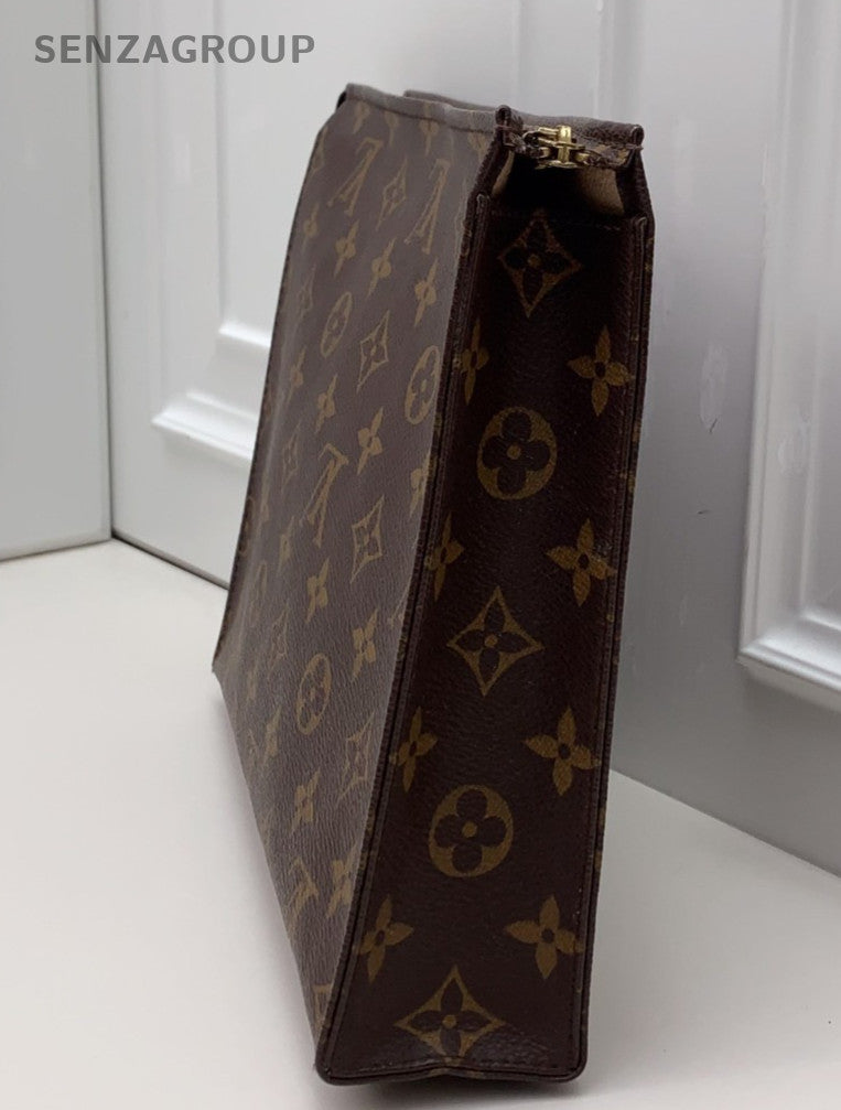 Louis Vuitton Monogram Clutch Brown Gold Unisex Adults Classic Fashion
