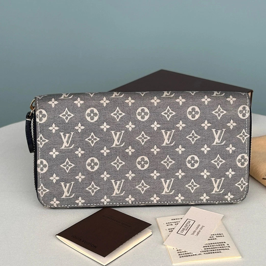 Louis Vuitton Monogram Idylle Zippy Long Wallet