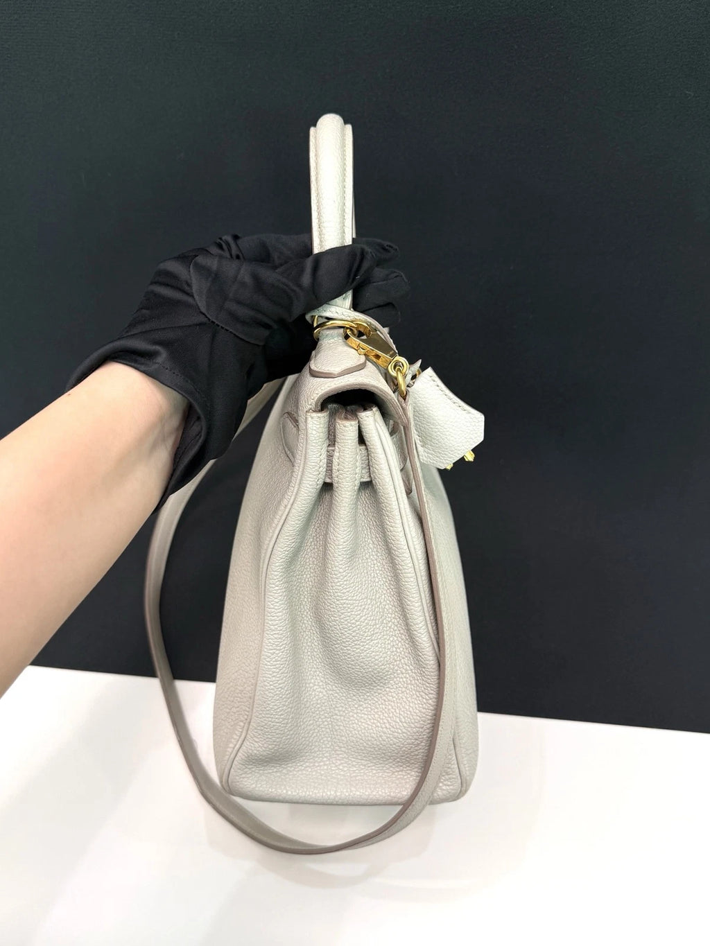 Hermes Kelly28 Top Handle Bag Crossbody Gray Gold Used Women Fashion Classic