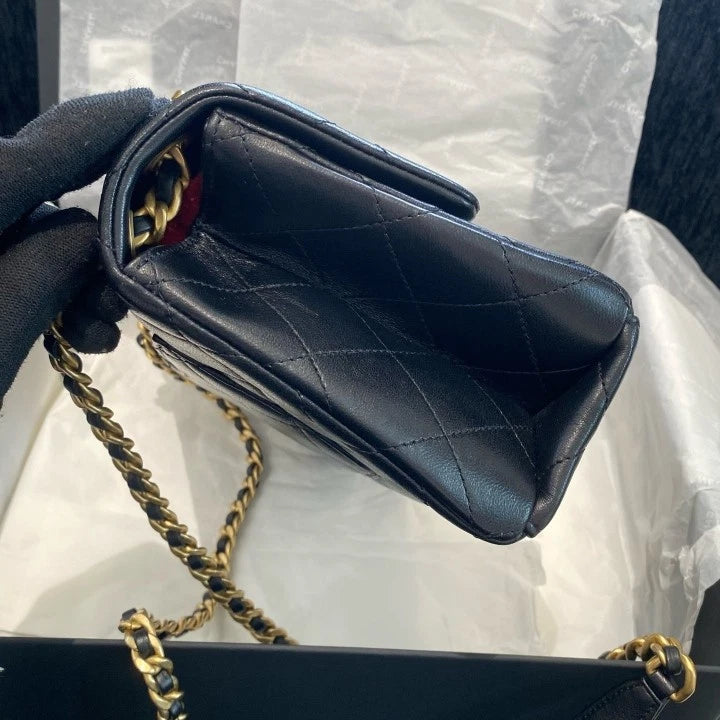 Chanel Classic Flap Lambskin Chain Shoulder Crossbody Black Gold Women Fashion D