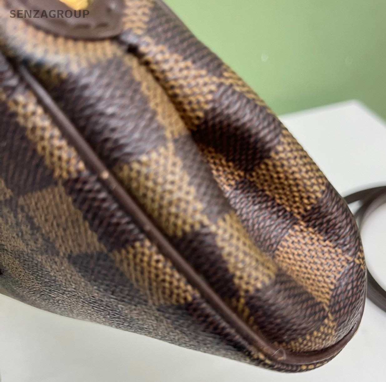 Louis Vuitton Eva Chain Shoulder Bag Crossbody Brown Red Gold Women Classic